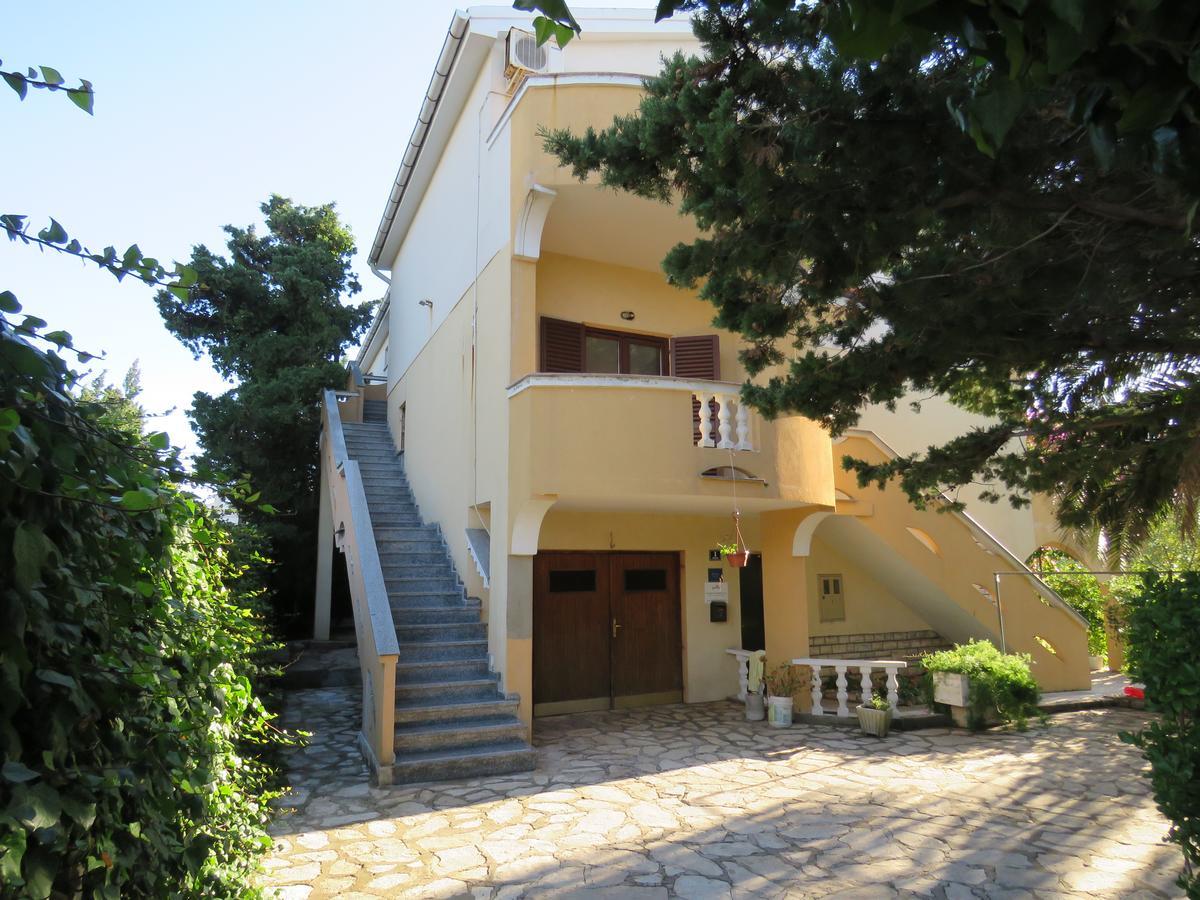 Apartments Palma Новаля Екстериор снимка